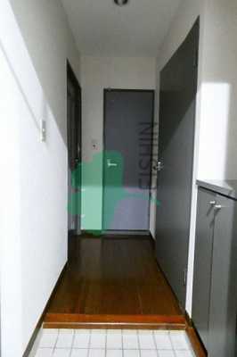 【玄関】 | ビジネスワン美野島 | 下駄箱もしっかりついてます！