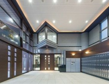 【エントランス】 | ロイヤルコンフォート渡辺通