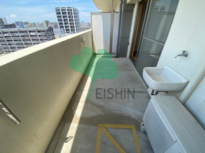 【バルコニー】 | 第27川崎ビル | 日当たりの良いバルコニーです！