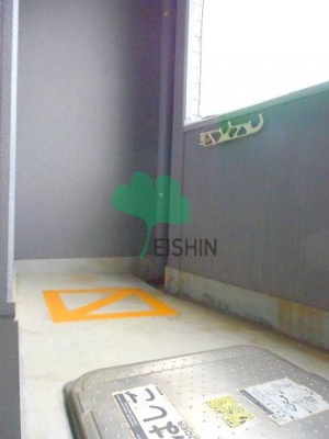 【バルコニー】 | ロイヤル呉服 | 日当たりの良いバルコニーです！