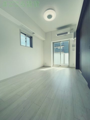 【洋室】 | エステムコート新梅田