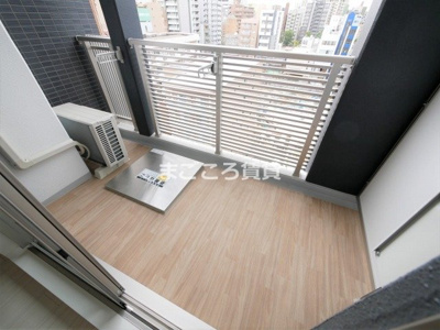 【バルコニー】 | ファーストフィオーレ本町イースト