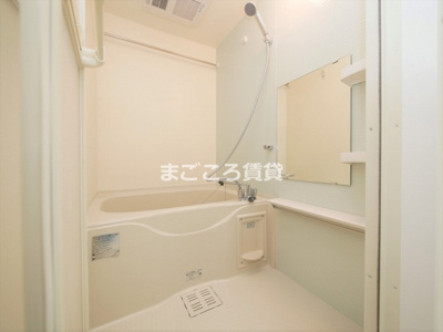 【浴室】 | ファーストフィオーレ本町イースト