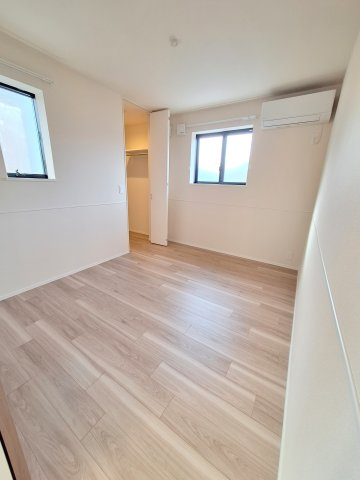 ミレ・ヴェルデの洋室