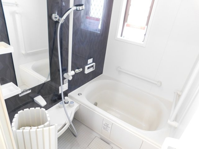 清須市西市場１丁目の中古一戸建の浴室|◇浴室◇　