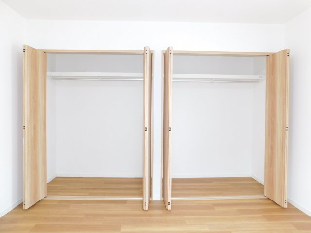 清須市西市場１丁目の中古一戸建の収納|◇クローゼット◇　　洋室の大容量クローゼット♪　たくさんの荷物を片付けることができます！