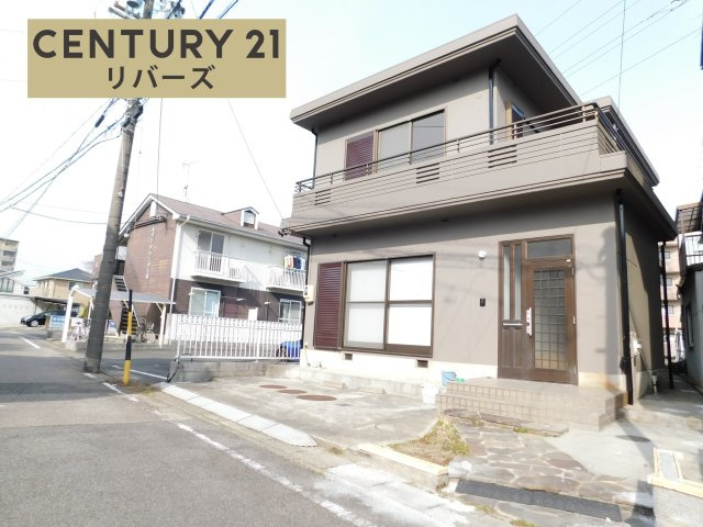 清須市西市場１丁目の中古一戸建の前面道路含む現地写真|☆２０２５年１２月　リフォーム済☆　　いつでもご案内出来ます♪（お問合せ当日、平日、水曜、夜間の見学でもＯＫ）　新清洲駅まで徒歩約１１分♪　駐車１台ＯＫ