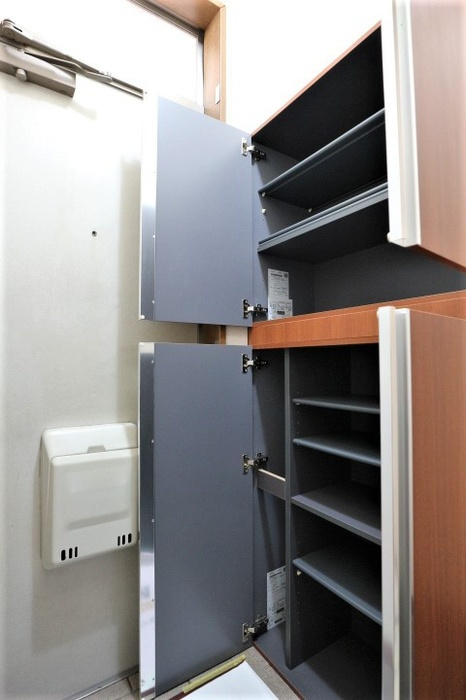 雅弐番館の収納|シューズボックス