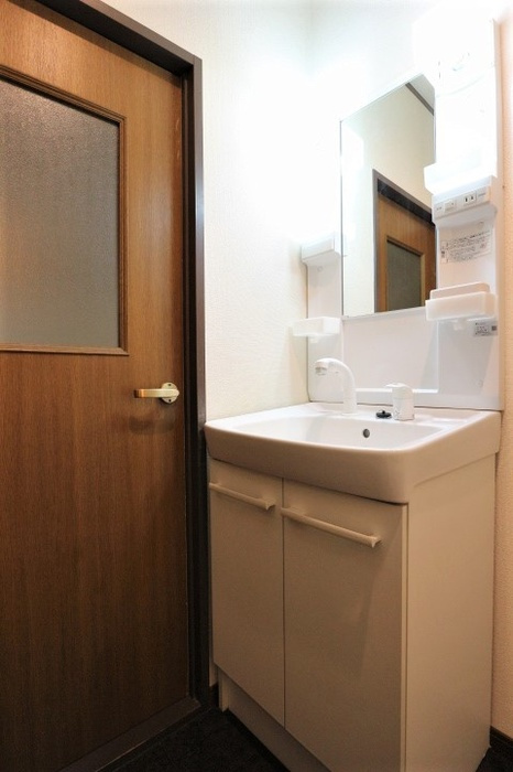 雅弐番館の洗面所|洗髪洗面化粧台