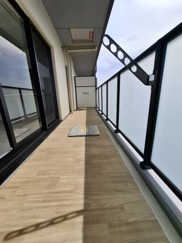 La　Douceur西宮北口のバルコニー