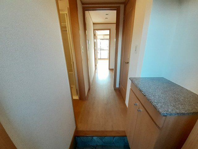 ポポラーレの玄関