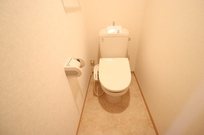 流山市前ケ崎のアパートのトイレ|温水洗浄暖房便座