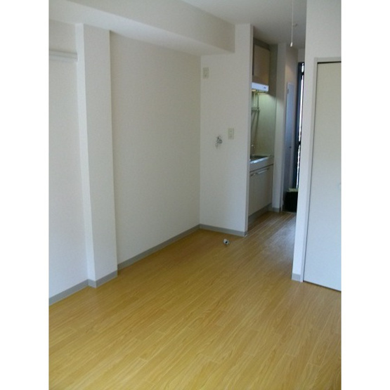 【居間・リビング】 | casa de rosa（旧レジデンス田中） | 洋室