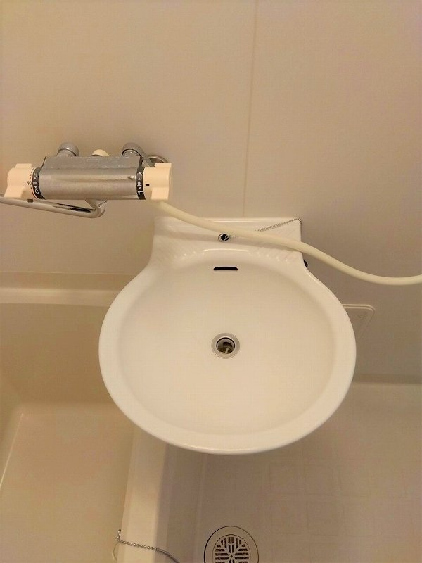 レオパレスMAモールの洗面所