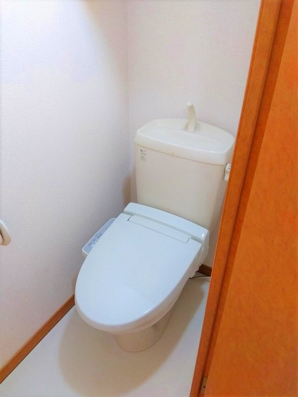 レオパレスMAモールのトイレ