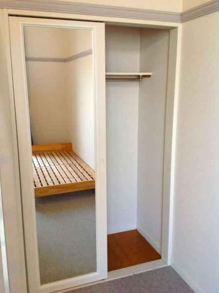 レオパレスグリーンアンの寝室