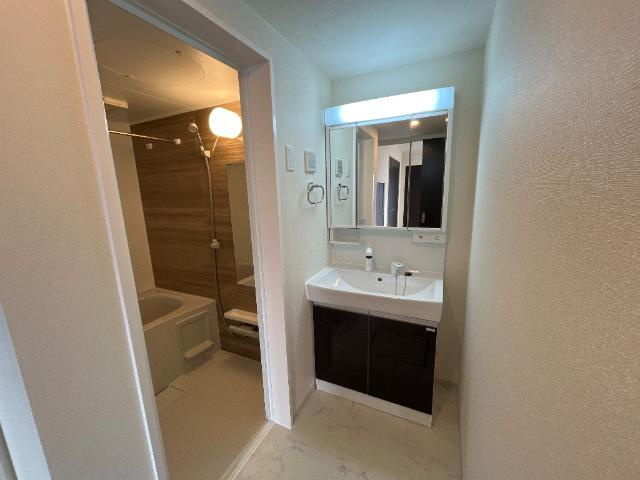 フリージアの洗面所|洗面台