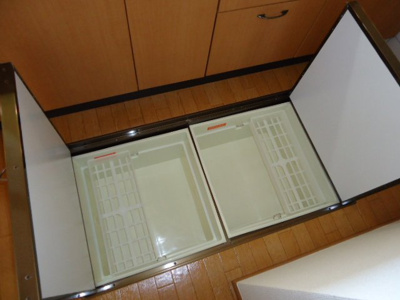 【収納】 | フレンドハウス | 床下収納