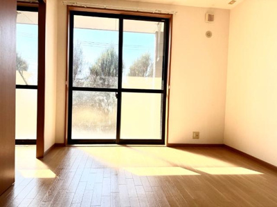 【居間・リビング】 | フレンドハウス | リビング