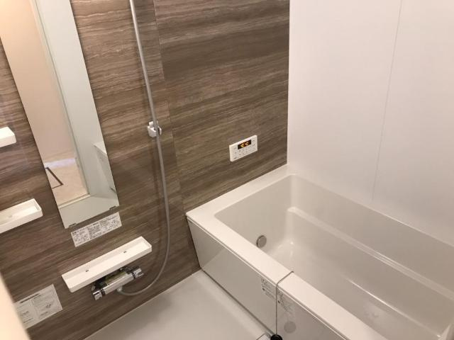 Ｌｉｂｅｒｔｅの浴室|パネルの色味はイメージです（イメージ）