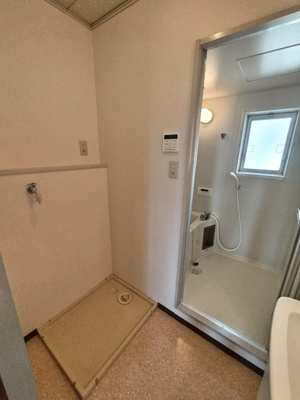 【洗濯機置き場】