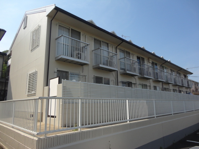 サムハイツの外観