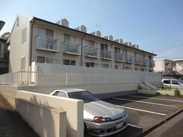 サムハイツの外観