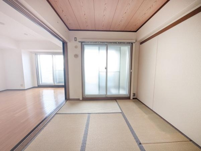 【和室】 | エステム堺萩原天神 | 明るい陽射しが射し込む心地良い空間です♪