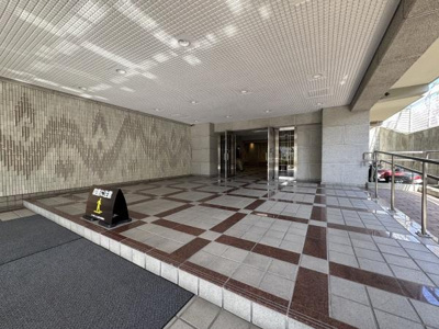 【エントランス】 | エンゼルハイム上野芝 | オートロックのエントランスで安心！