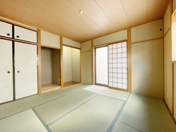 【和室】 | 和室は汎用性が高く様々な使い方ができます♪
収納と床の間がございます。