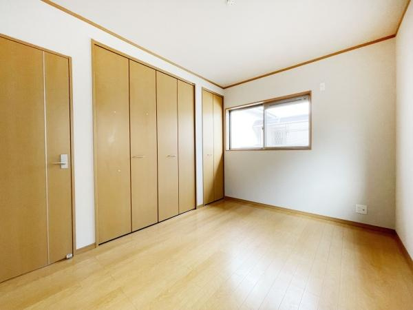 【洋室】 | 趣味のお部屋にするのもありですね♪