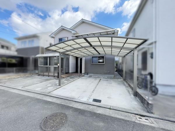【前面道路含む現地写真】 | 全面道路：幅員約6.1ｍ！前面道路は交通量も少なく、安心してお住まい頂けます!