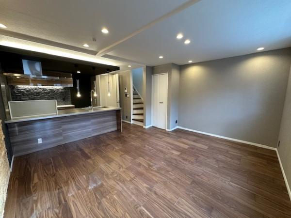 【居間・リビング】