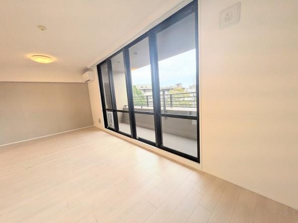 【エントランス】 | ハーティス城東