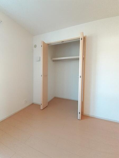 メゾン・プリムローズの収納