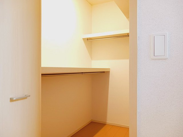 エクラデ　ジュールⅡの収納|大きなものも収納できそうです