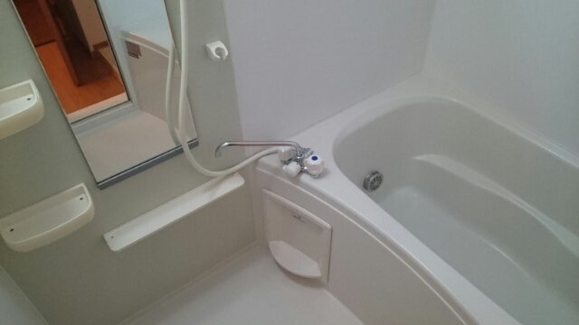 プランタン　Ａの浴室|ゆったり過ごせるお風呂です