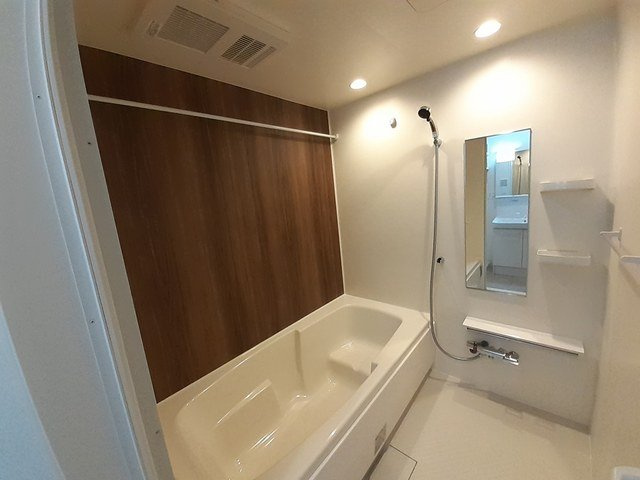 コート・エアリーの浴室|日々の疲れを癒すお風呂付です