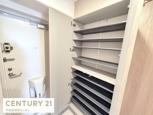 【玄関】 | ファミリープラザ朝潮橋Ｂ館