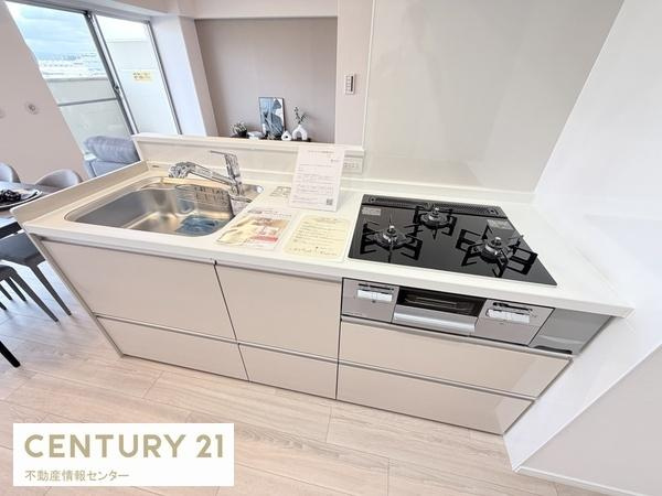 【キッチン】 | ファミリープラザ朝潮橋Ｂ館 | 〇各居室に収納は納戸もあるので、収納力に優れています！