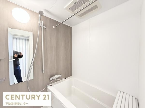 【浴室】 | ファミリープラザ朝潮橋Ｂ館 | 〇バルコニーからはリバービューがお楽しみいただけます！