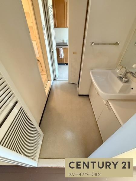 シティコーポ朝潮１号棟の独立洗面台