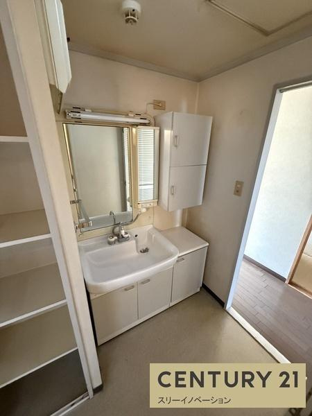 シティコーポ朝潮１号棟の独立洗面台