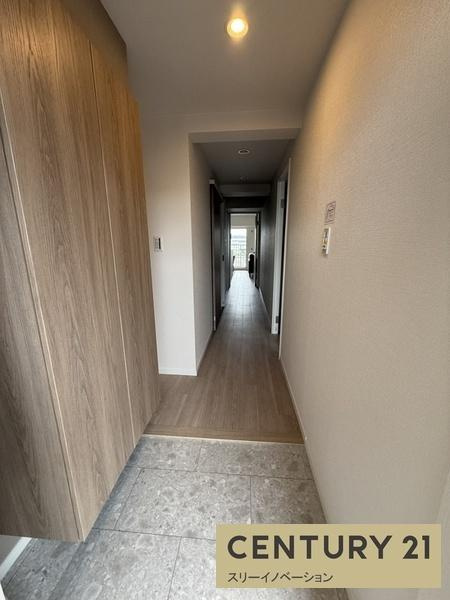 ファミリープラザ朝潮橋Ｂ館の玄関