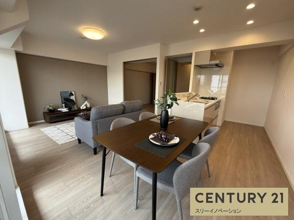 ファミリープラザ朝潮橋Ｂ館の居間・リビング