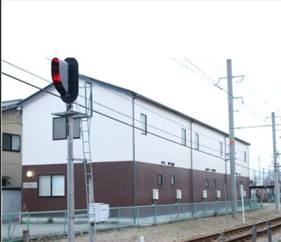  | ル・オマージュ