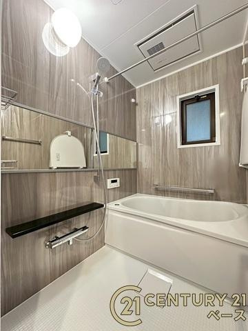 グランドメゾン大和郡山の浴室|■現地撮影写真■ゆったりしたサイズの浴室！足を伸ばしての入浴は疲れも癒してくれます！