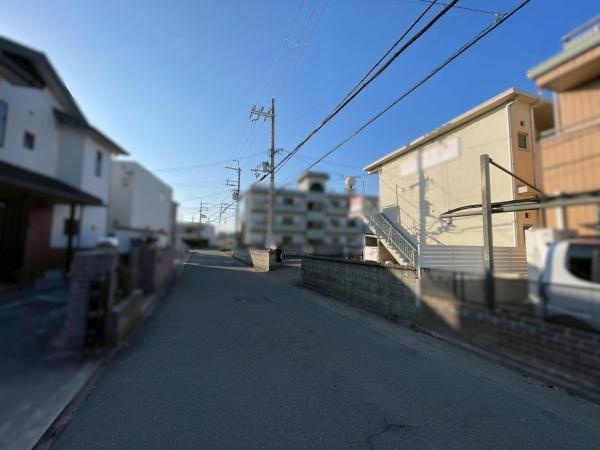 和歌山市市小路　土地の前面道路含む現地写真