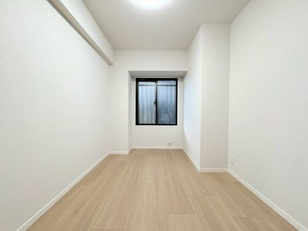 マイキャッスル三ツ境2の寝室|寝室4.7帖！収納付きです！