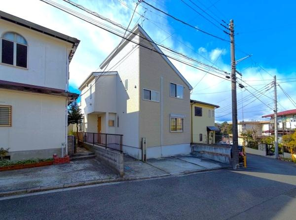 横浜市磯子区杉田８丁目の中古一戸建